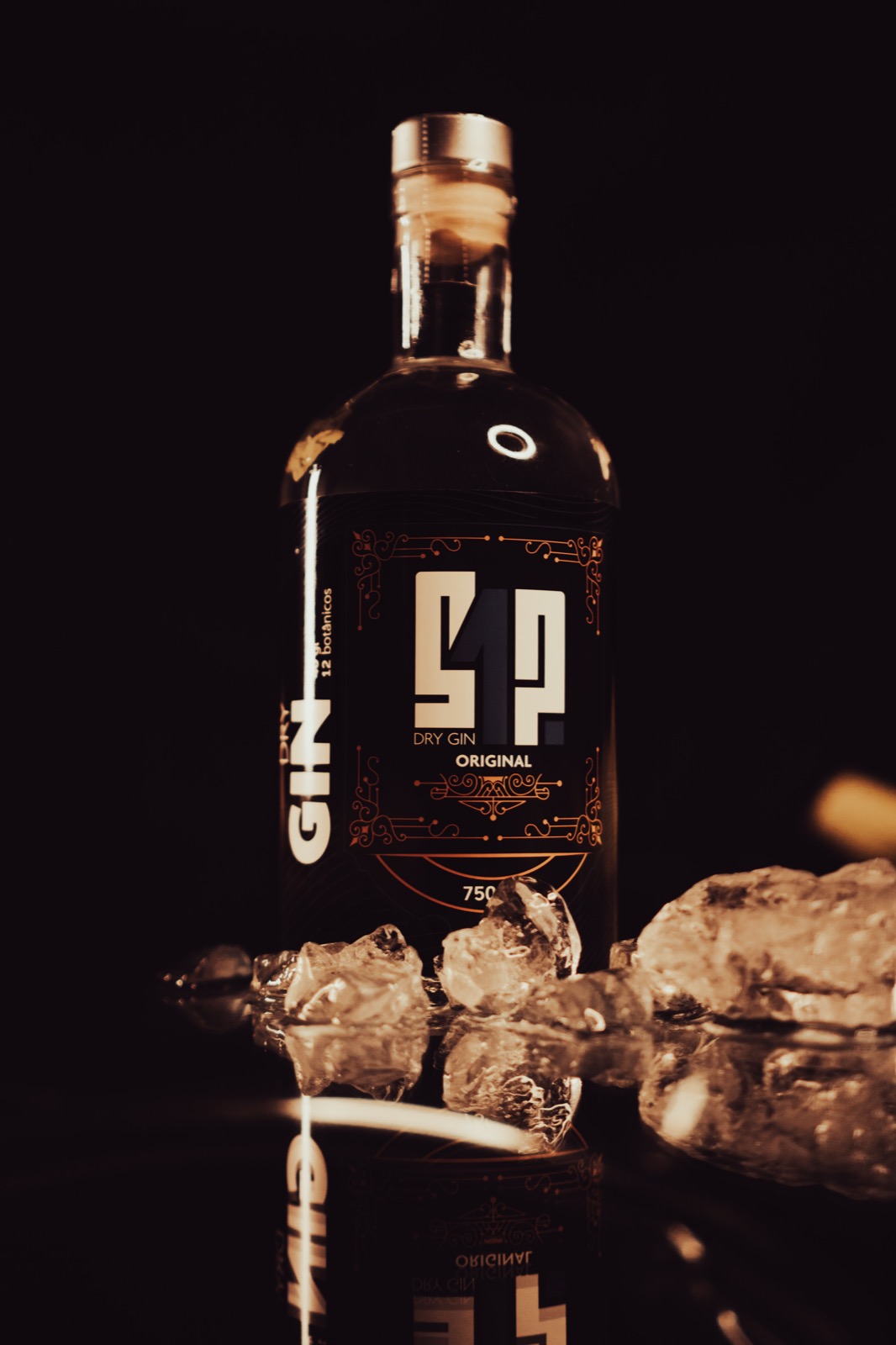 Gin 512 com gelo